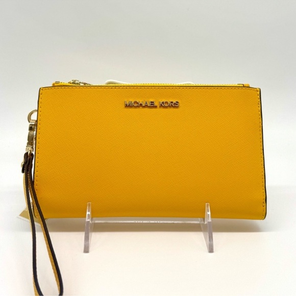Michael Kors Large Jet Set Travel Double Zip Wallet Wristlet Jasmine Yellow - Picture 1 of 9